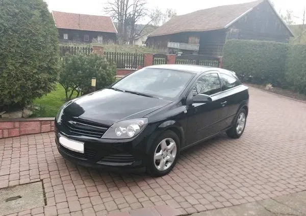 samochody osobowe Opel Astra cena 9700 przebieg: 182000, rok produkcji 2009 z Jasło